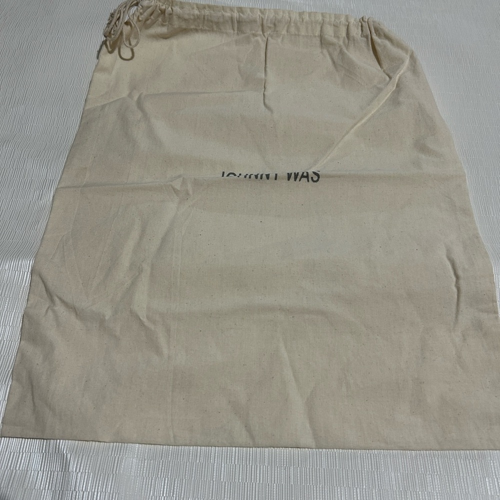 Johnny was dust bag beige drawstring  18”x15”